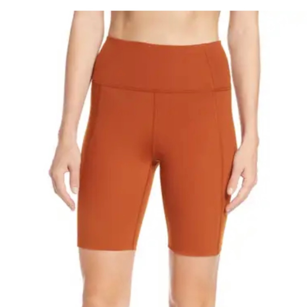 Girlfriend Collective Trail bike shorts